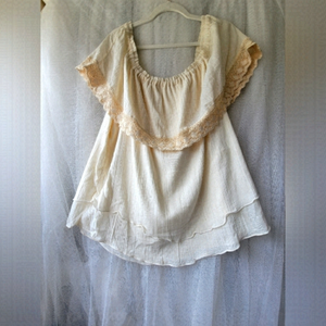 NWOT MIREILLE 》Off The Shoulder Boho Linen Blend